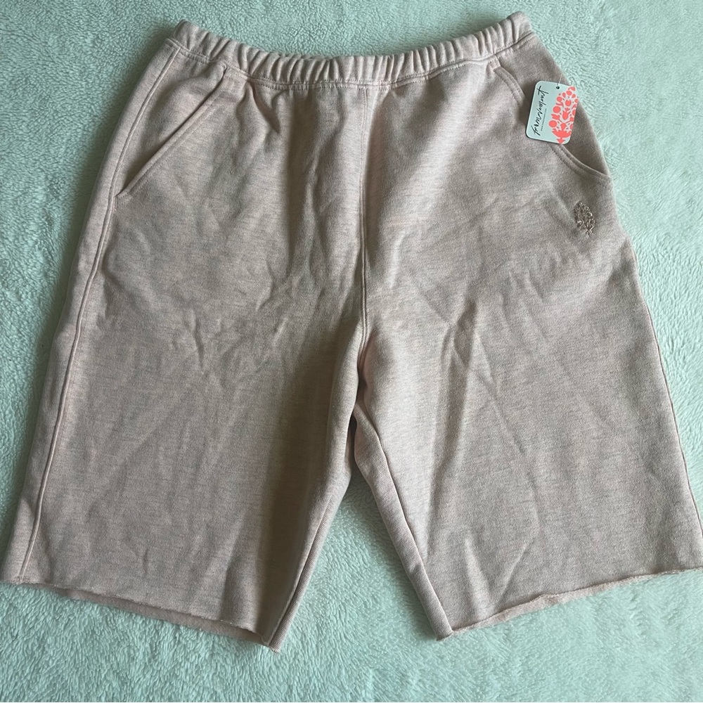 Free People Fp movement For The Win Long Shorts in Pastel Peach Sz M NWT $58 - Picture 6 of 7